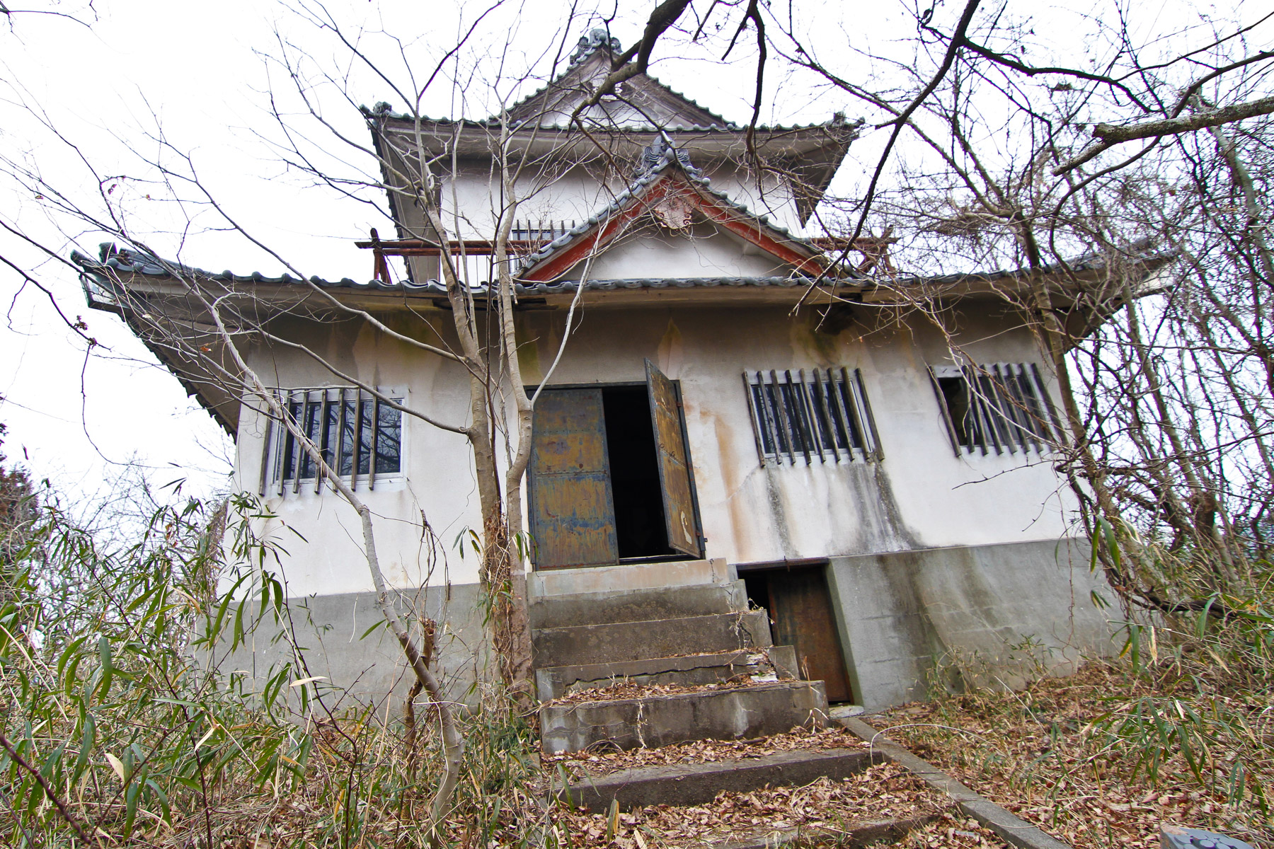 天神山城 廃墟 • 日本の廃墟