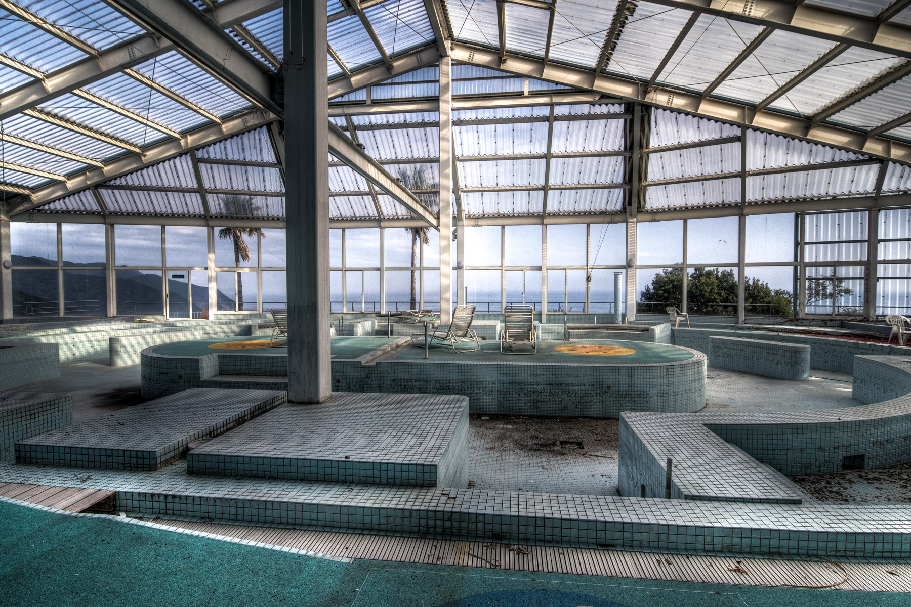 abandoned, amusement-park, attraction-park, haikyo, japan, japanese, ruin, shikoku, theme-park, urban exploration, urbex