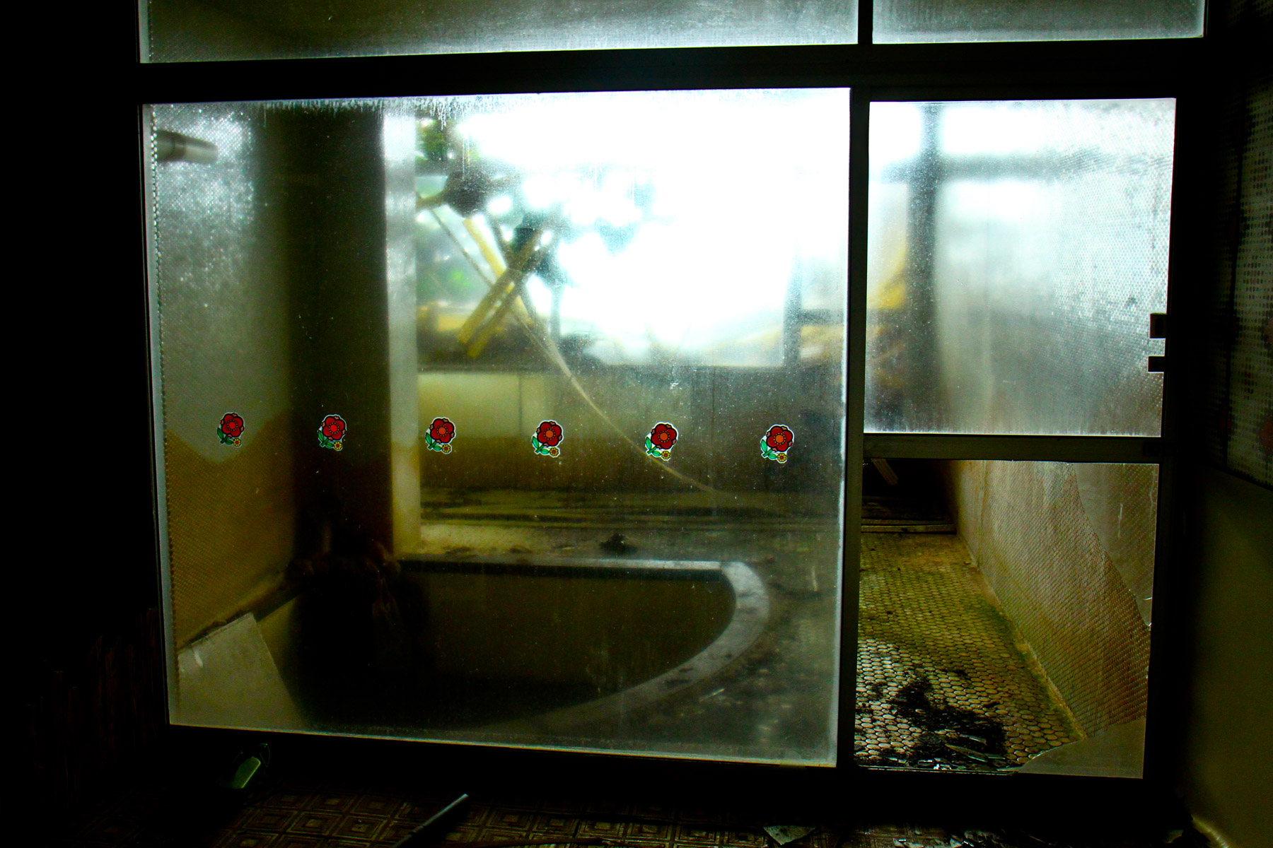 abandoned, haikyo, ruin, urban exploration, urbex