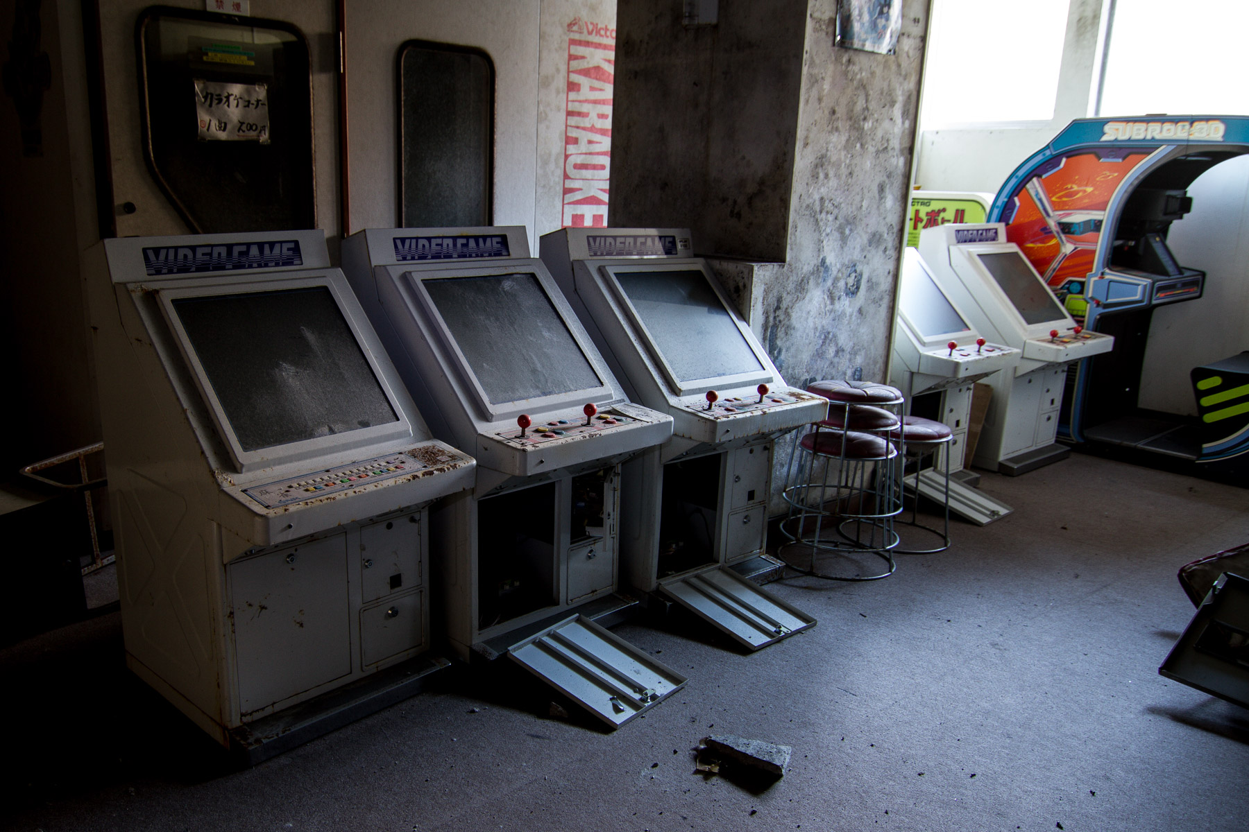 abandoned, haikyo, hotel, ruin, urban exploration, urbex