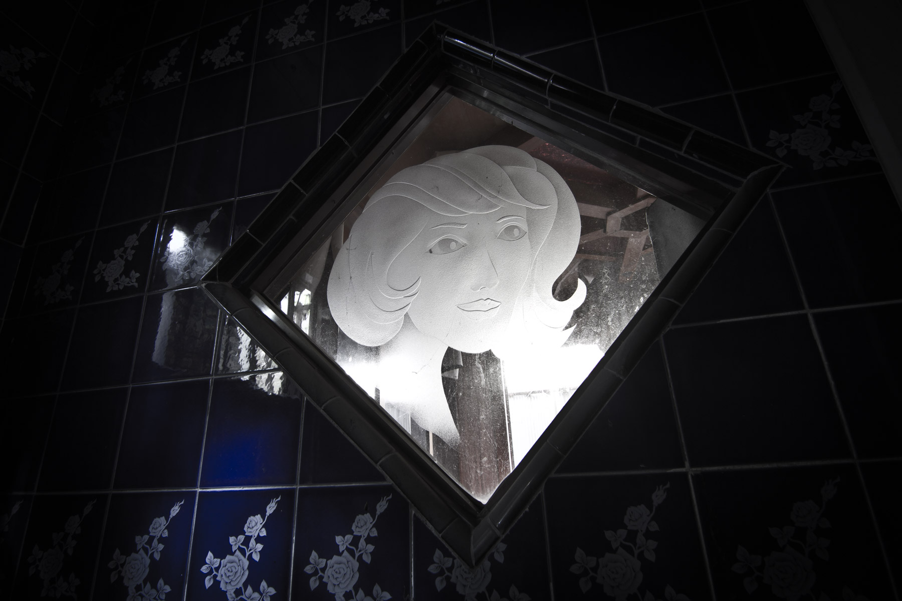 abandoned, haikyo, hotel, ruin, urban exploration, urbex