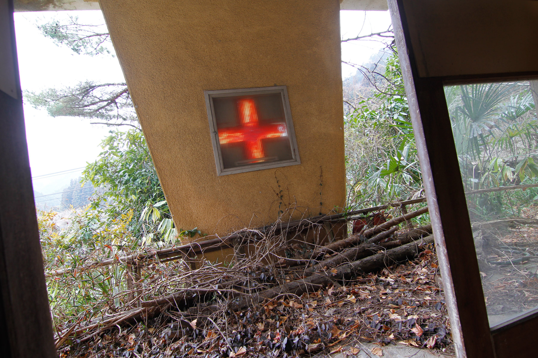 abandoned, haikyo, ruin, urban exploration, urbex
