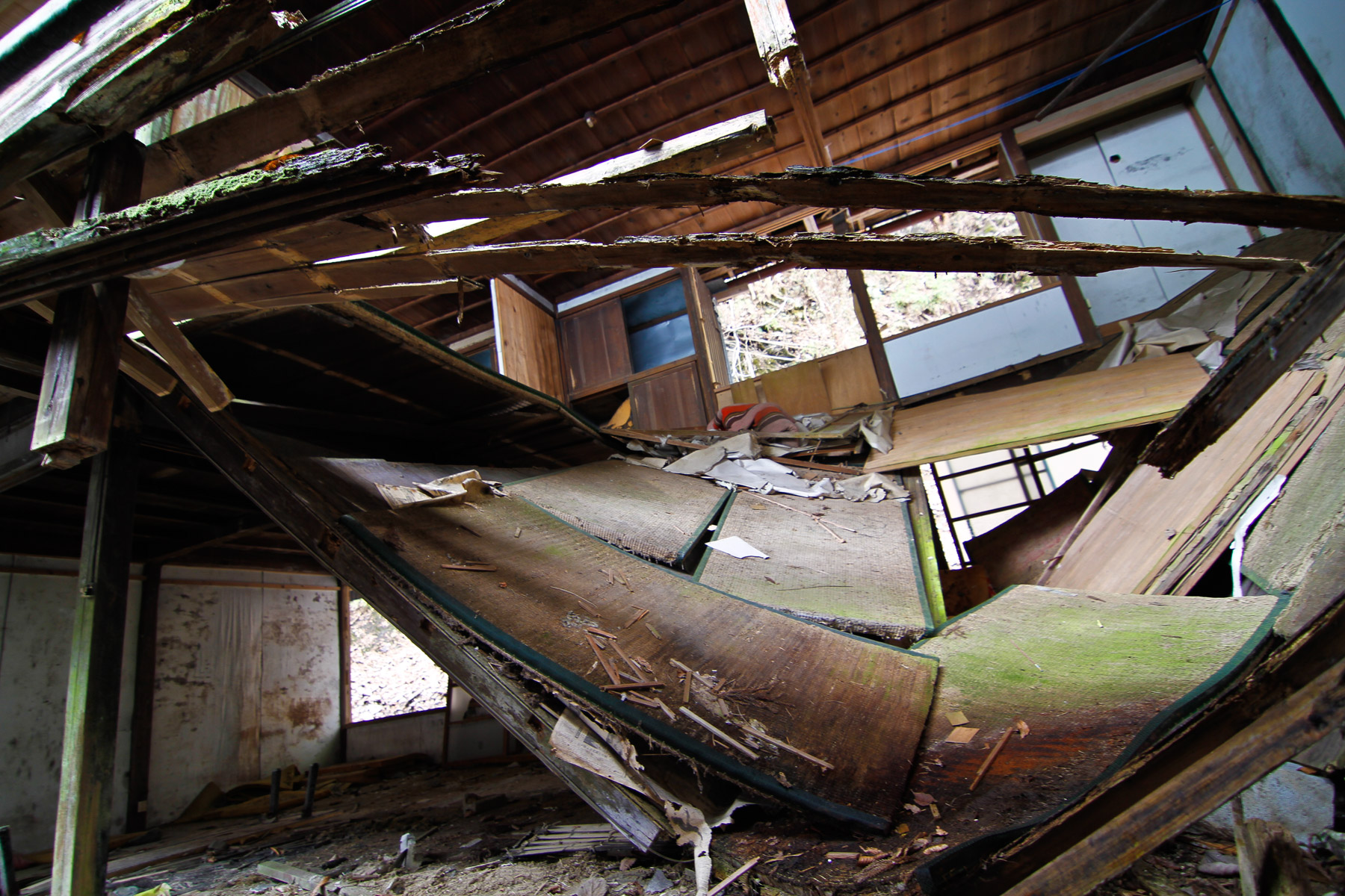 abandoned, haikyo, ruin, urban exploration, urbex