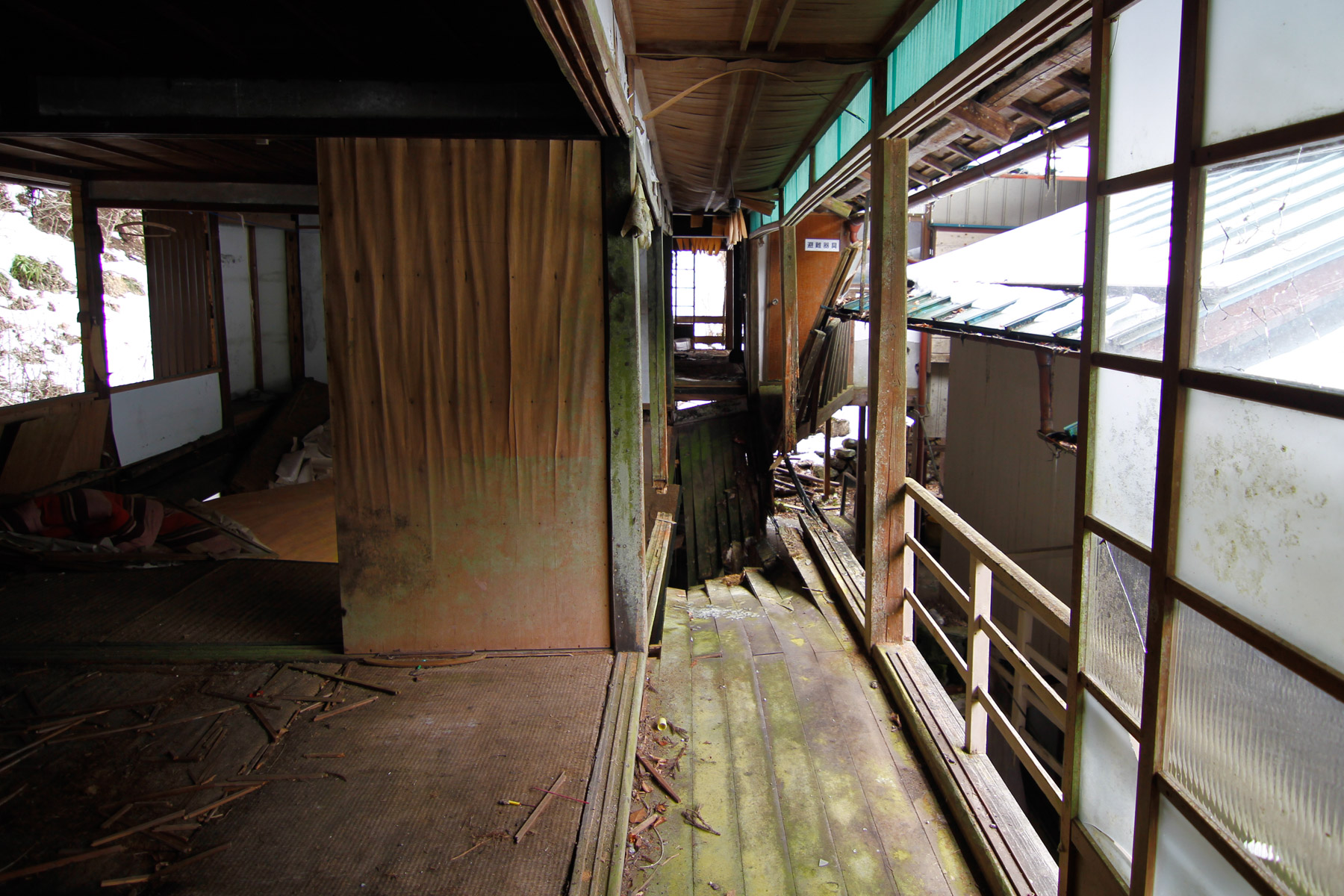 abandoned, haikyo, ruin, urban exploration, urbex