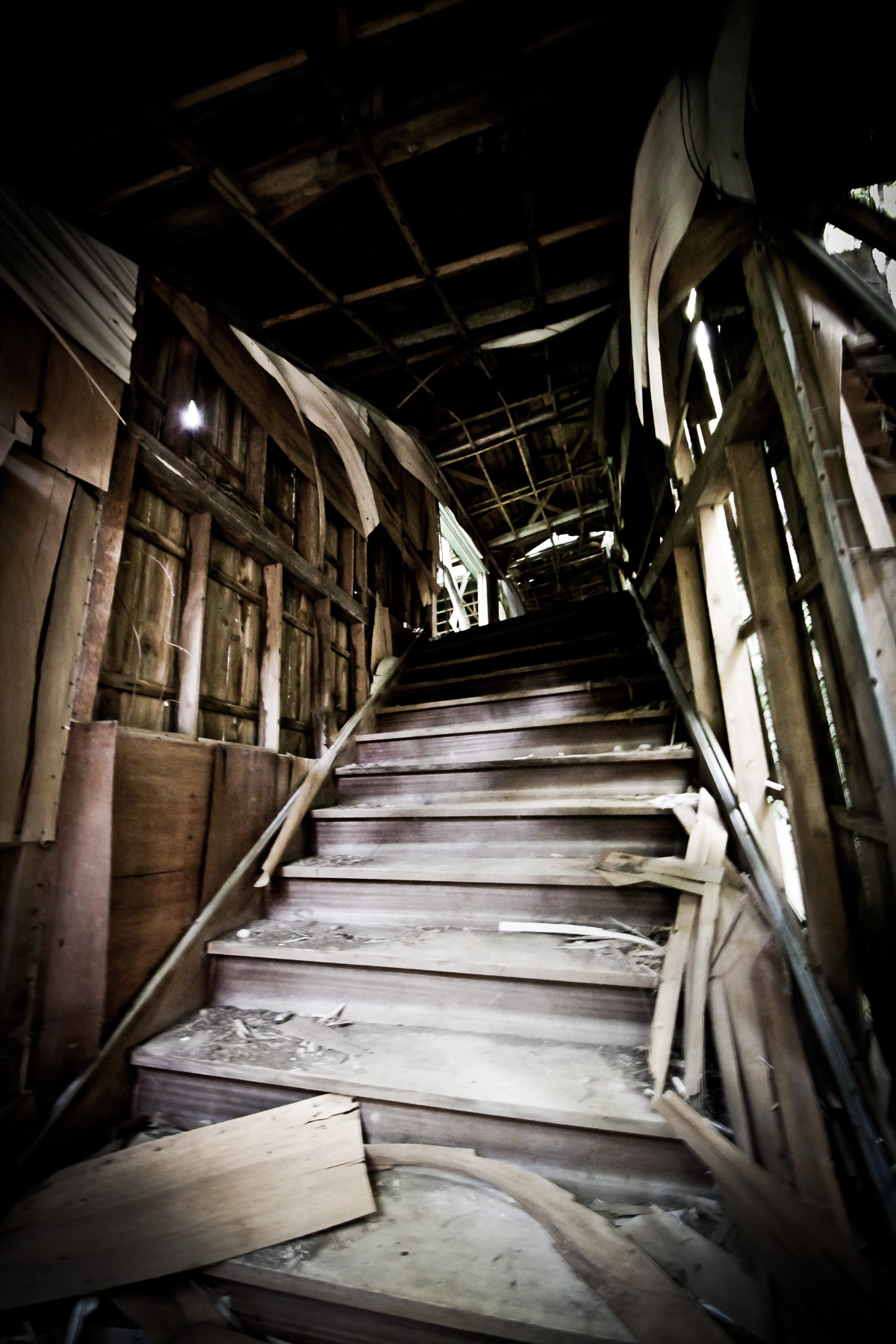 abandoned, haikyo, hospital, ruin, urban exploration, urbex