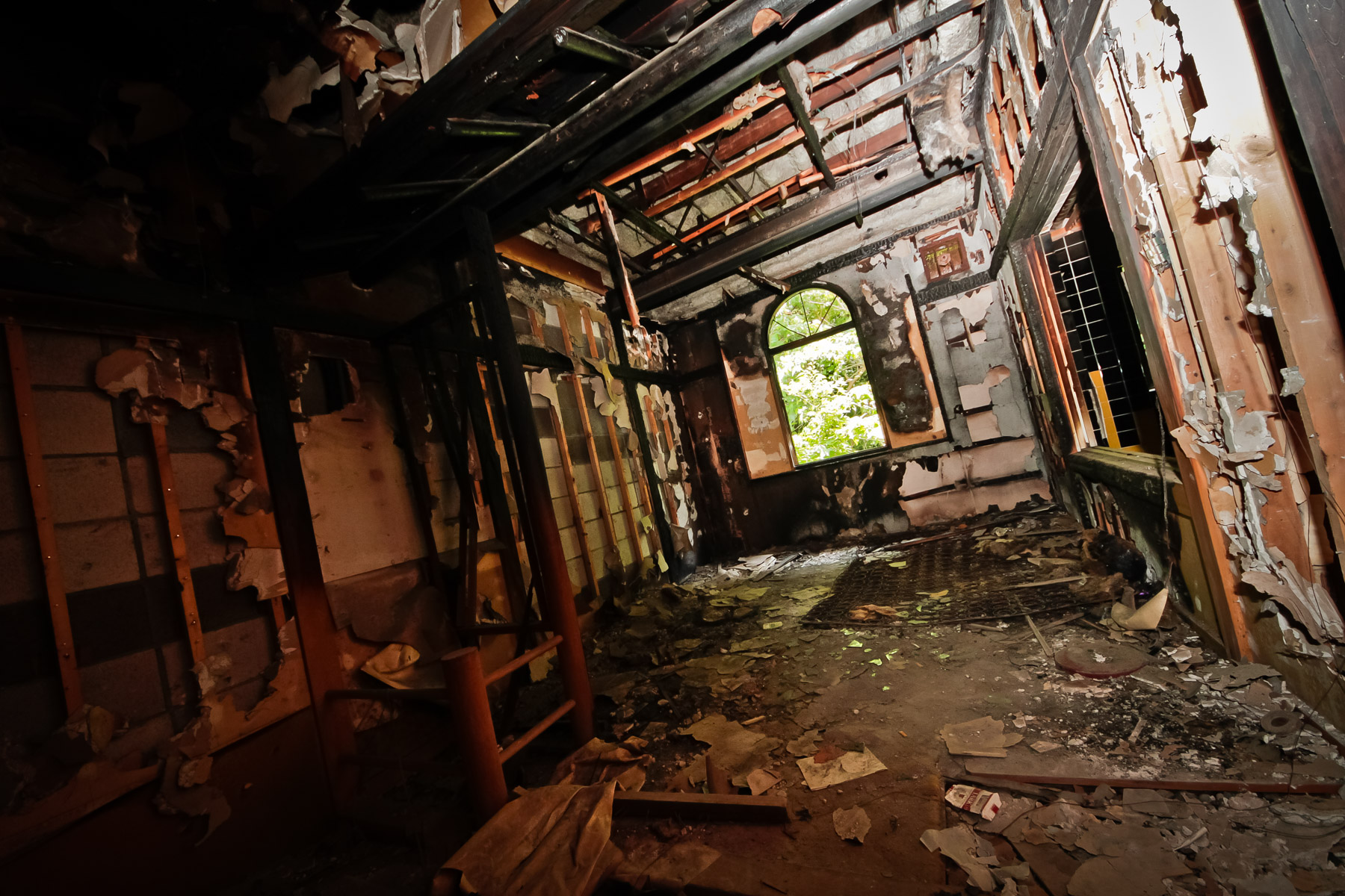 abandoned, haikyo, hotel, ruin, urban exploration, urbex