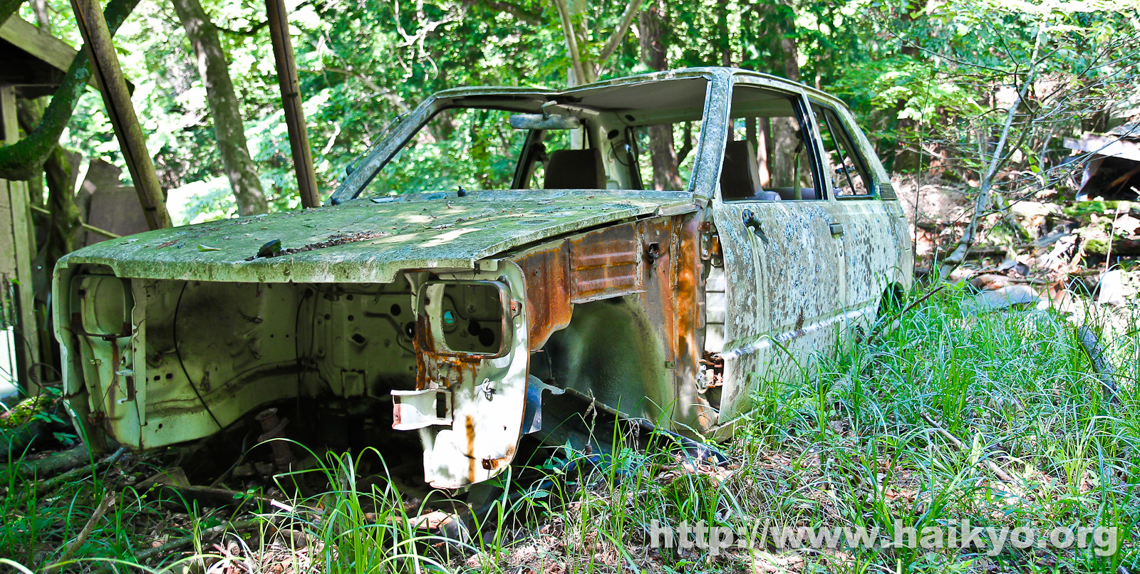 Namezawa Primary School - Car