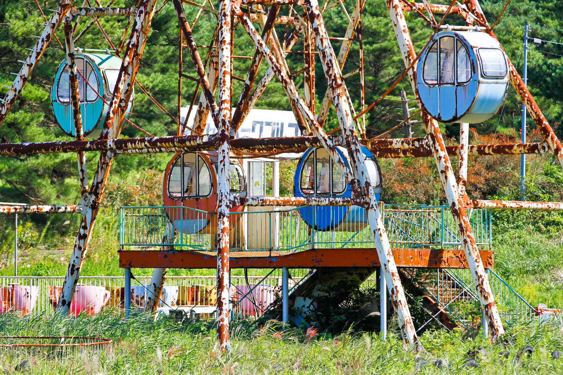 abandoned, amusement-park, attraction-park, haikyo, japan, japanese, miyagi, ruin, theme-park, tohoku, urban exploration, urbex
