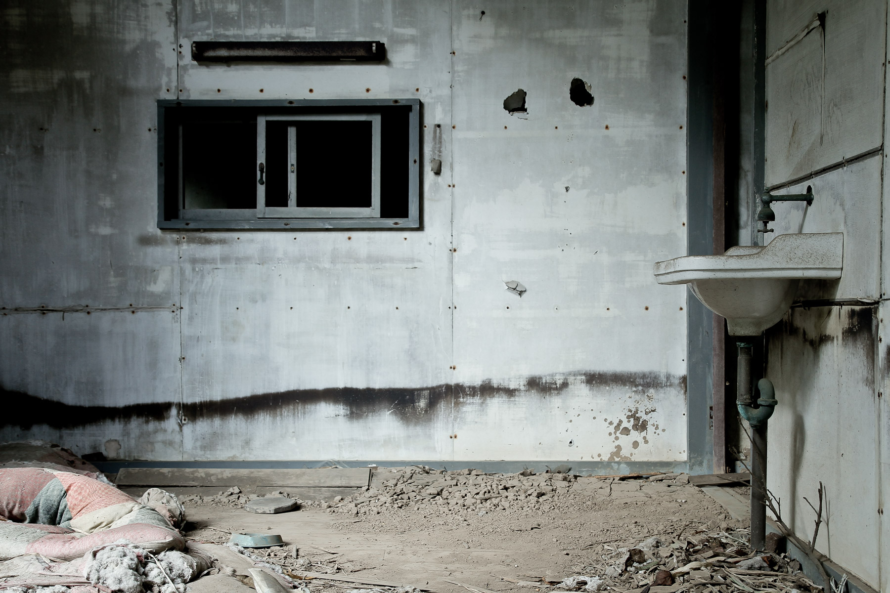 abandoned, haikyo, hospital, ruin, urban exploration, urbex