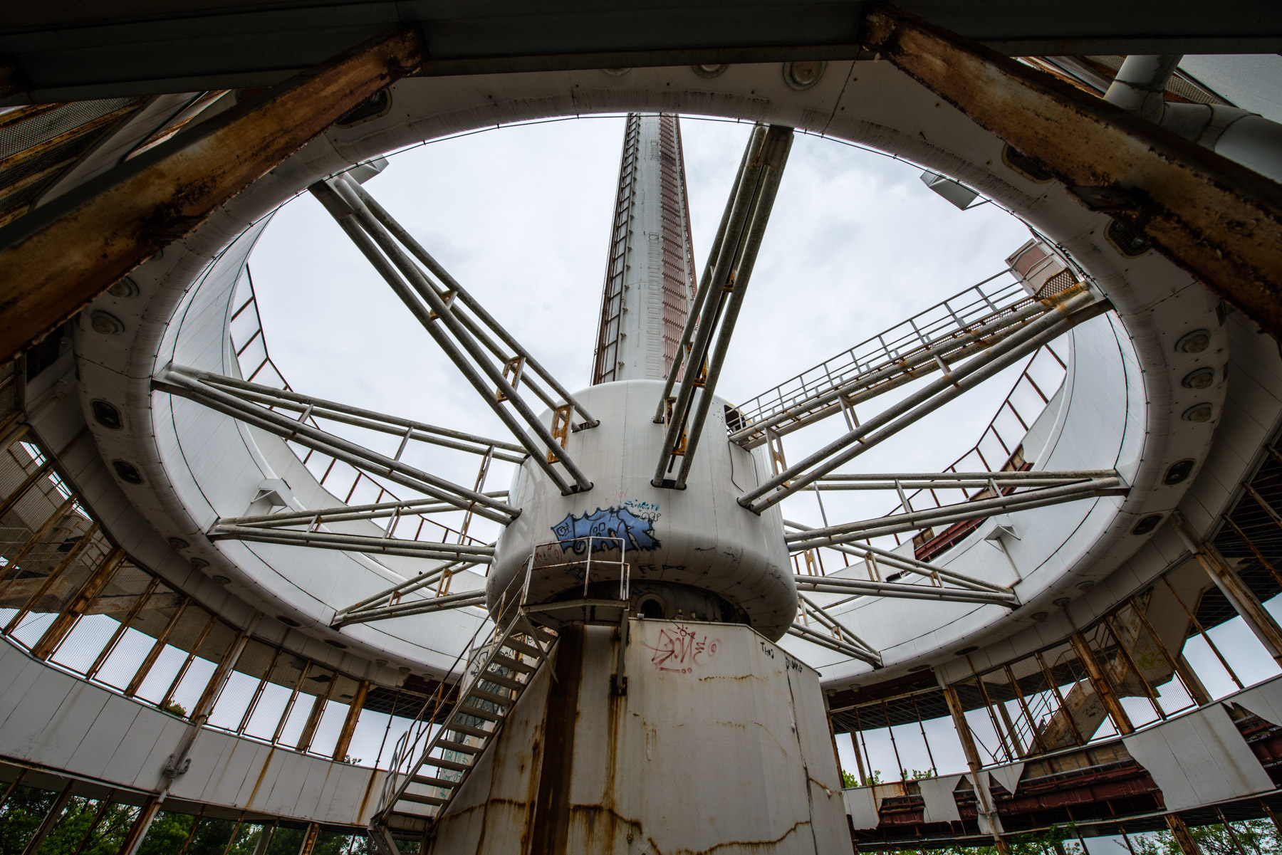 abandoned, chugoku, haikyo, hotel, japan, japanese, okayama, ruin, urban exploration, urbex