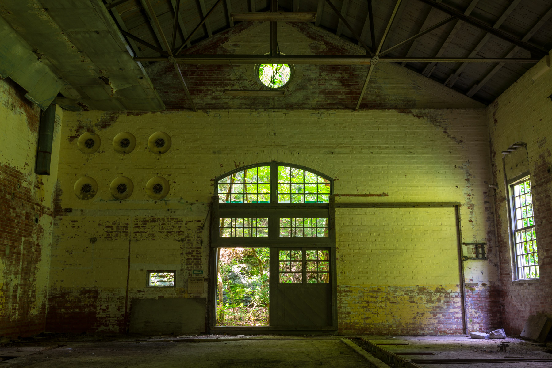 abandoned, haikyo, ruin, urban exploration, urbex