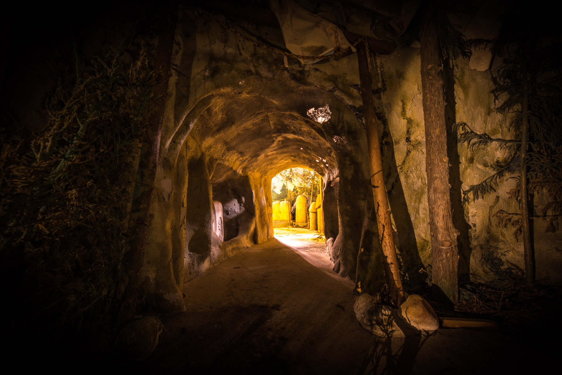 abandoned, chugoku, haikyo, japan, japanese, museum, ruin, urban exploration, urbex, yamaguchi
