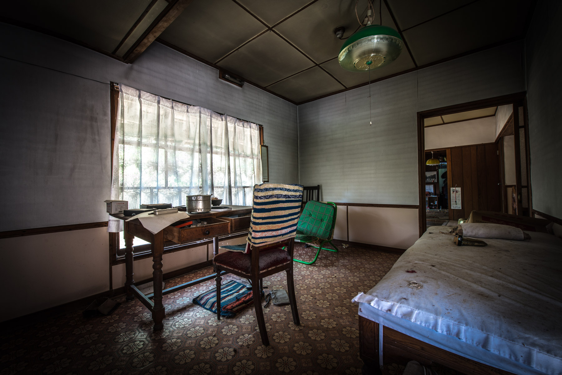 abandoned, chubu, gifu, haikyo, hospital, japan, japanese, ruin, urban exploration, urbex