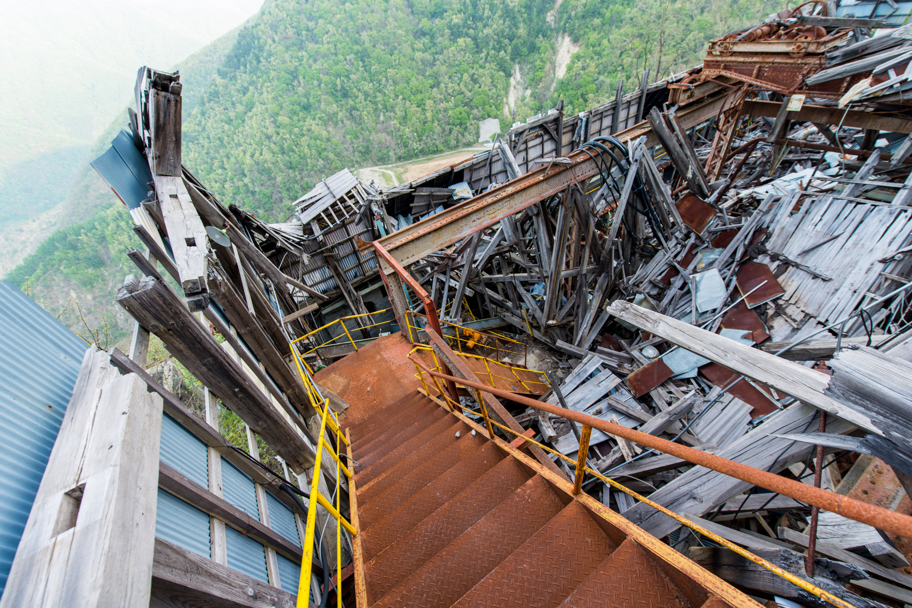 abandoned, factory, haikyo, mine, ruin, urban exploration, urbex