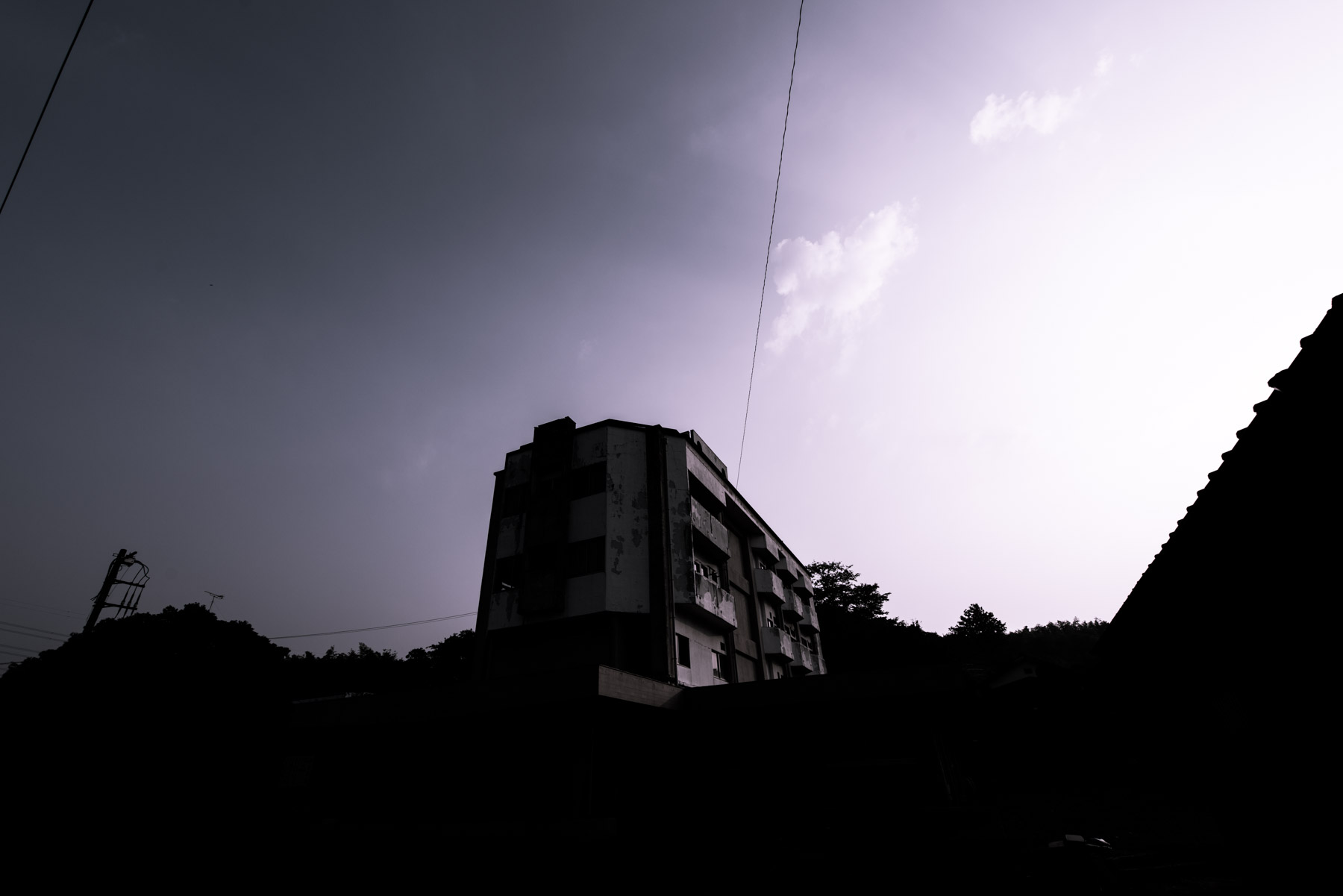 abandoned, haikyo, hospital, ruin, urban exploration, urbex