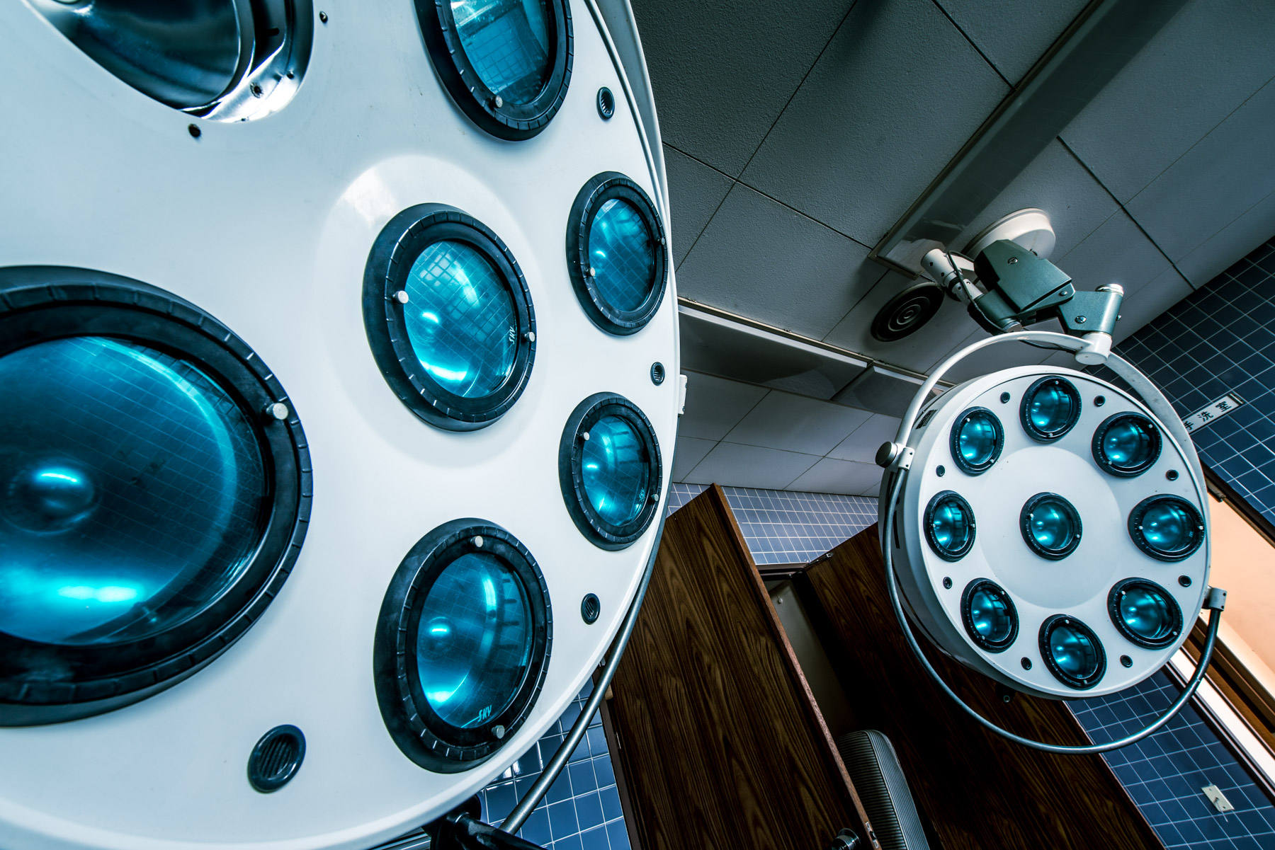 abandoned, haikyo, hospital, ruin, urban exploration, urbex