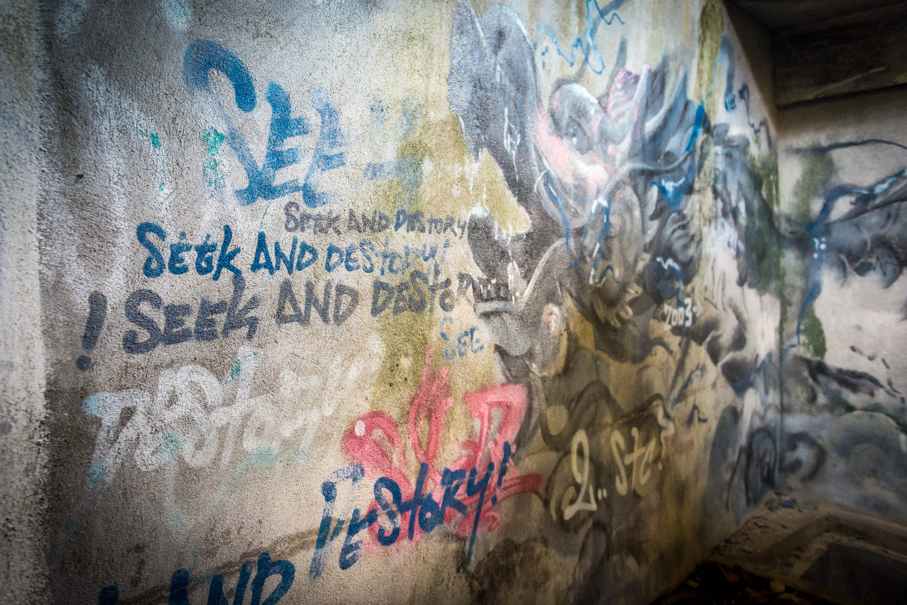 abandoned, haikyo, hotel, japan, japanese, kyushu, okinawa, ruin, urban exploration, urbex