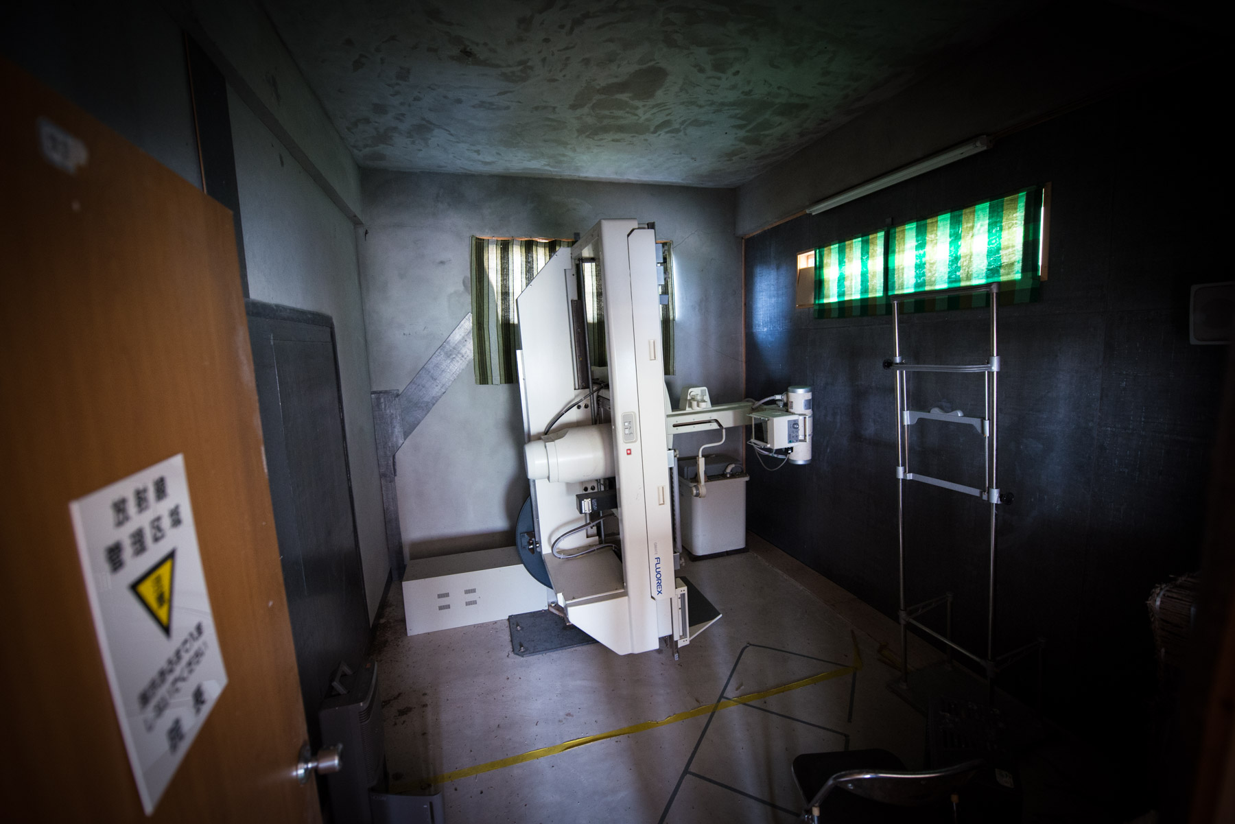 abandoned, haikyo, hospital, ruin, urban exploration, urbex