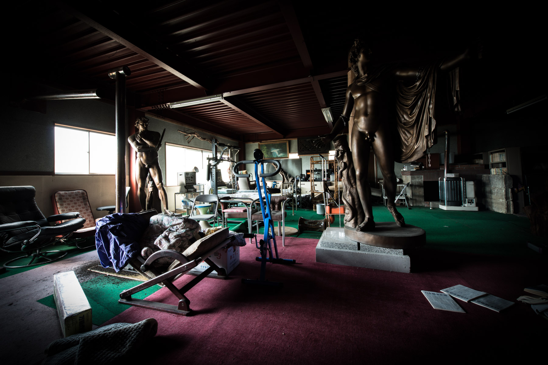 abandoned, haikyo, hospital, ruin, urban exploration, urbex