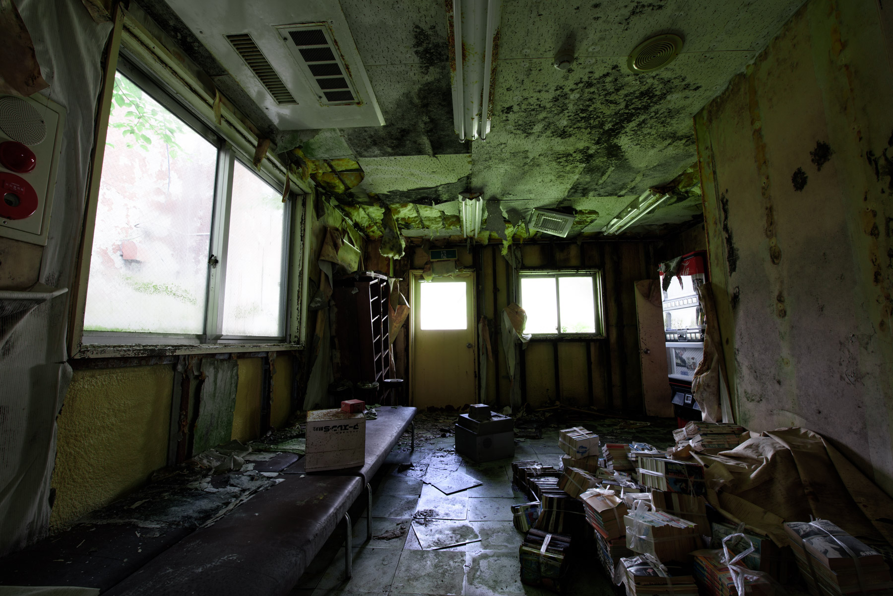 abandoned, haikyo, hokkaido, hospital, japan, japanese, ruin, urban exploration, urbex