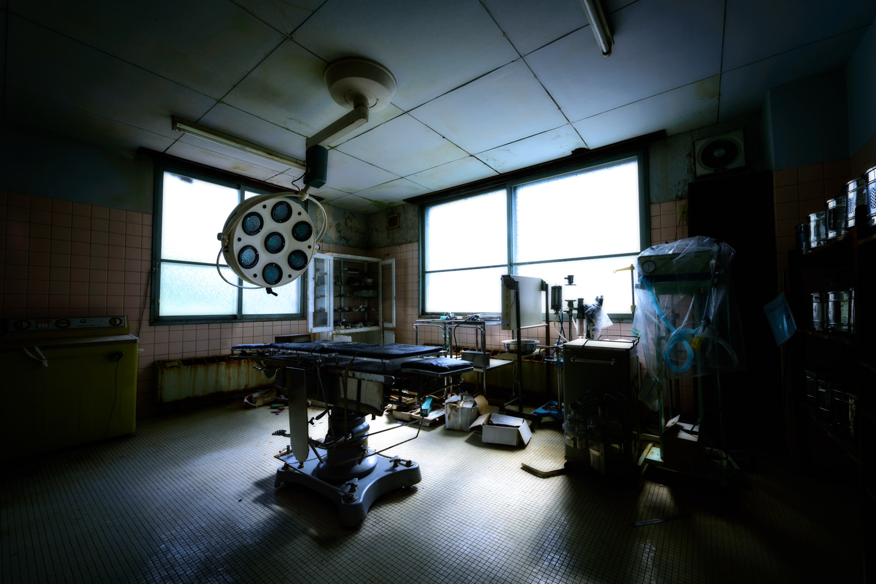 abandoned, haikyo, hokkaido, hospital, japan, japanese, ruin, urban exploration, urbex