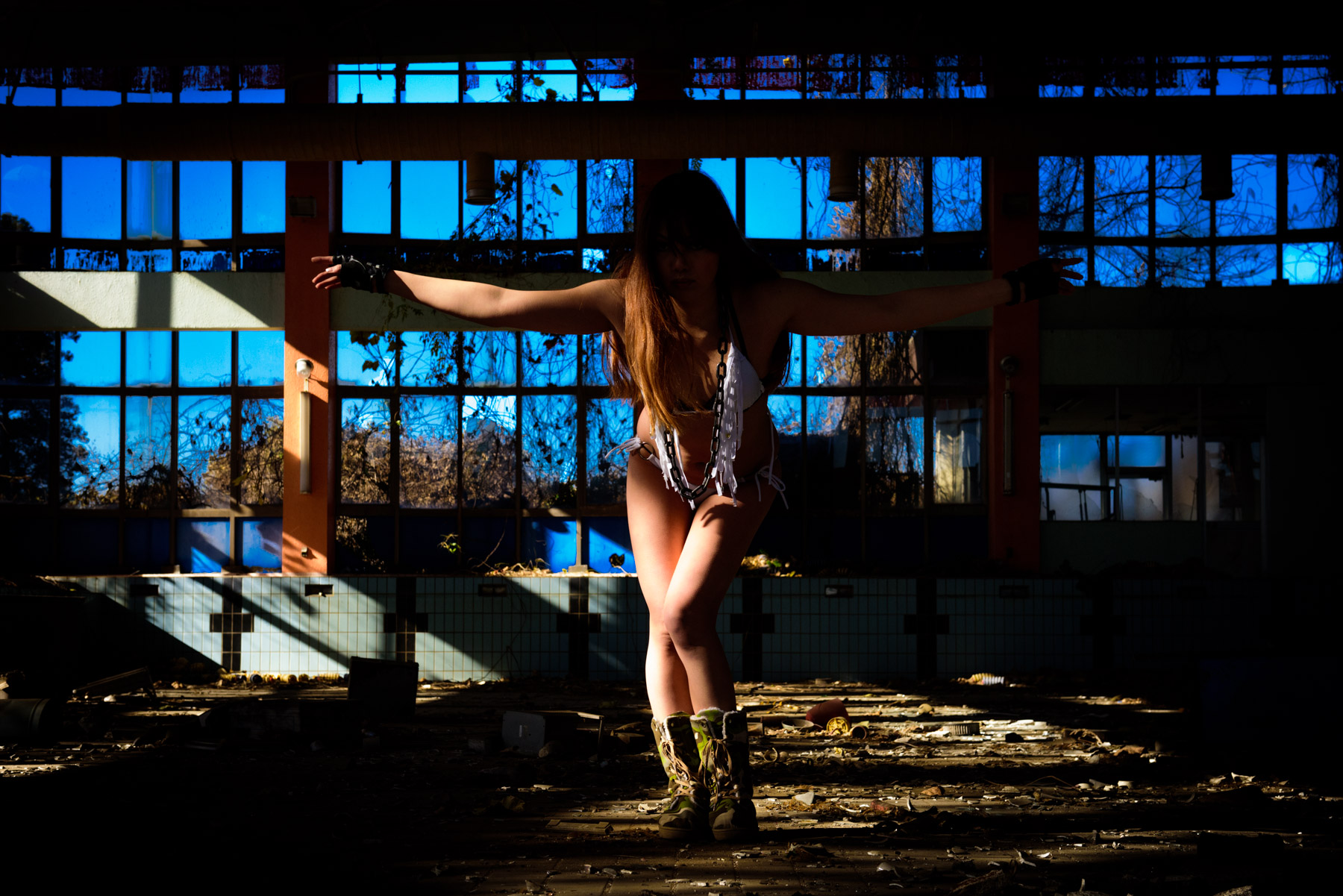 abandoned, haikyo, japan, japanese, kanto, model, people, ruin, swimming-pool, tochigi, urban exploration, urbex