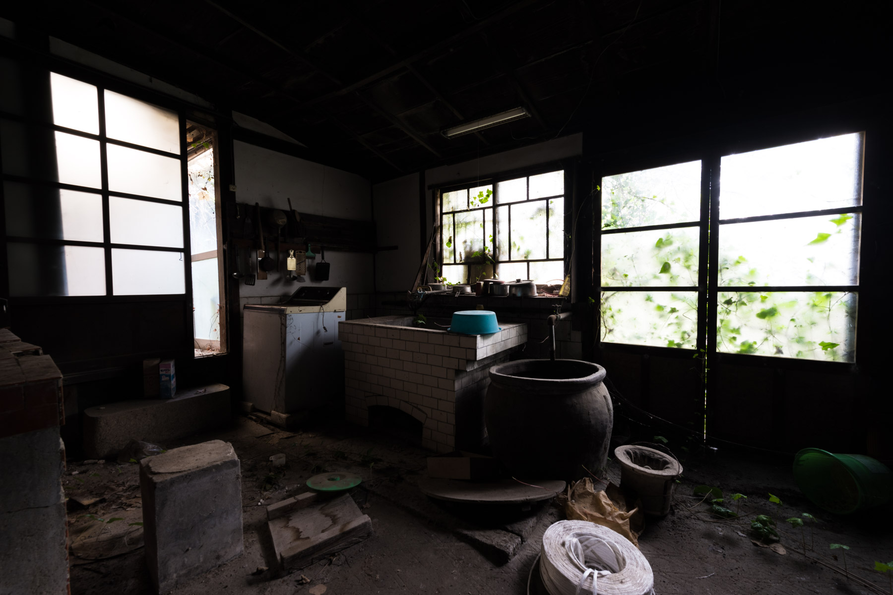 abandoned, chugoku, haikyo, hospital, japan, japanese, okayama, ruin, urban exploration, urbex