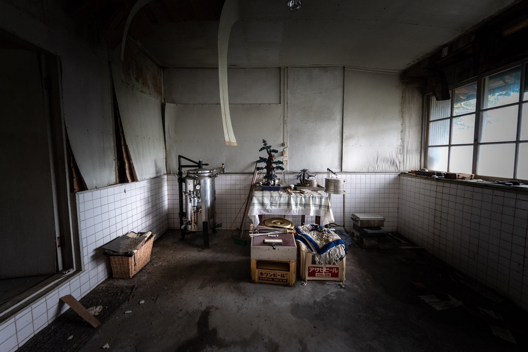 abandoned, haikyo, hospital, japan, japanese, kumamoto, kyushu, ruin, urban exploration, urbex