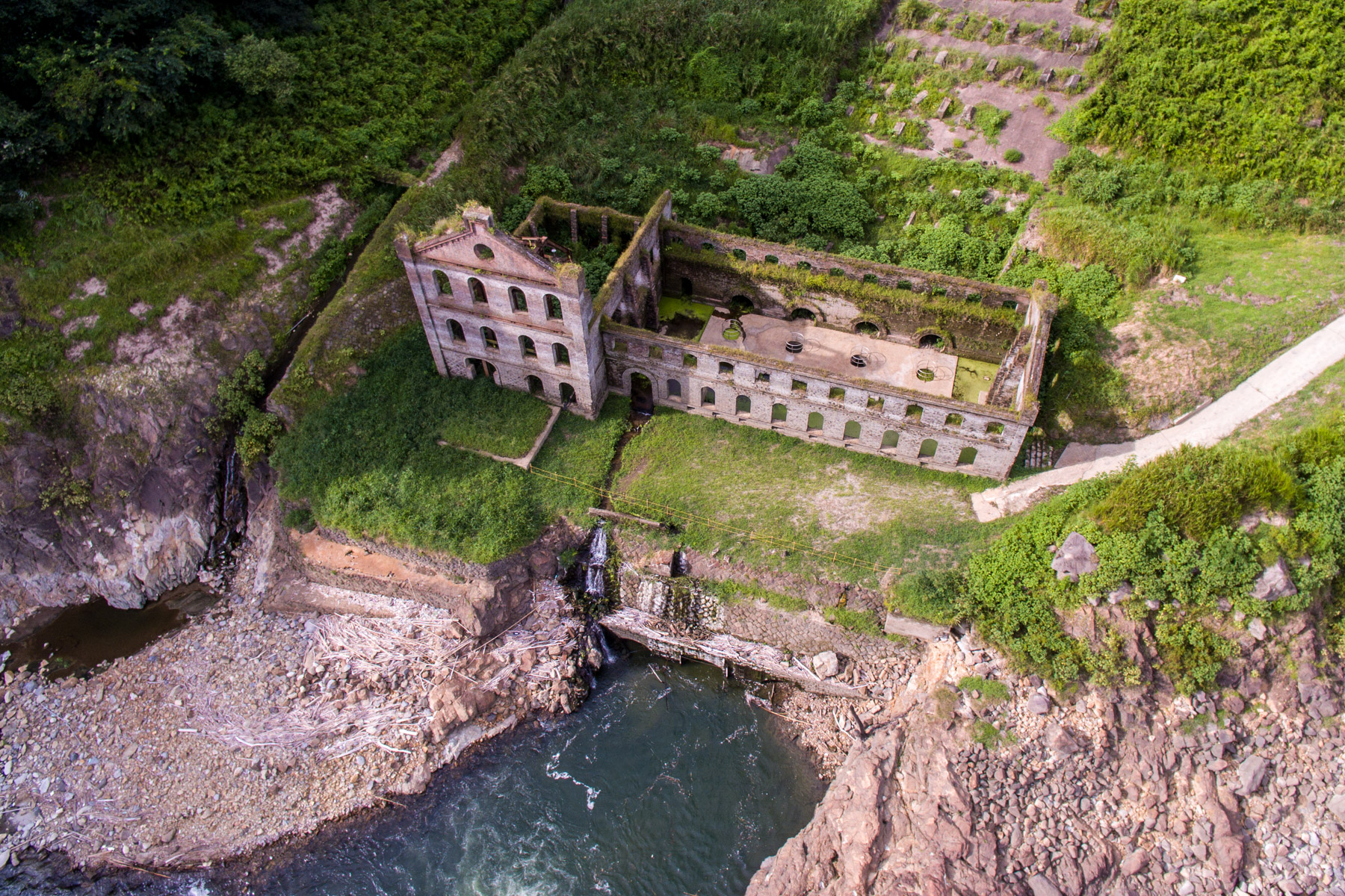 abandoned, factory, haikyo, japan, japanese, kagoshima, kyushu, power-plant, ruin, urban exploration, urbex