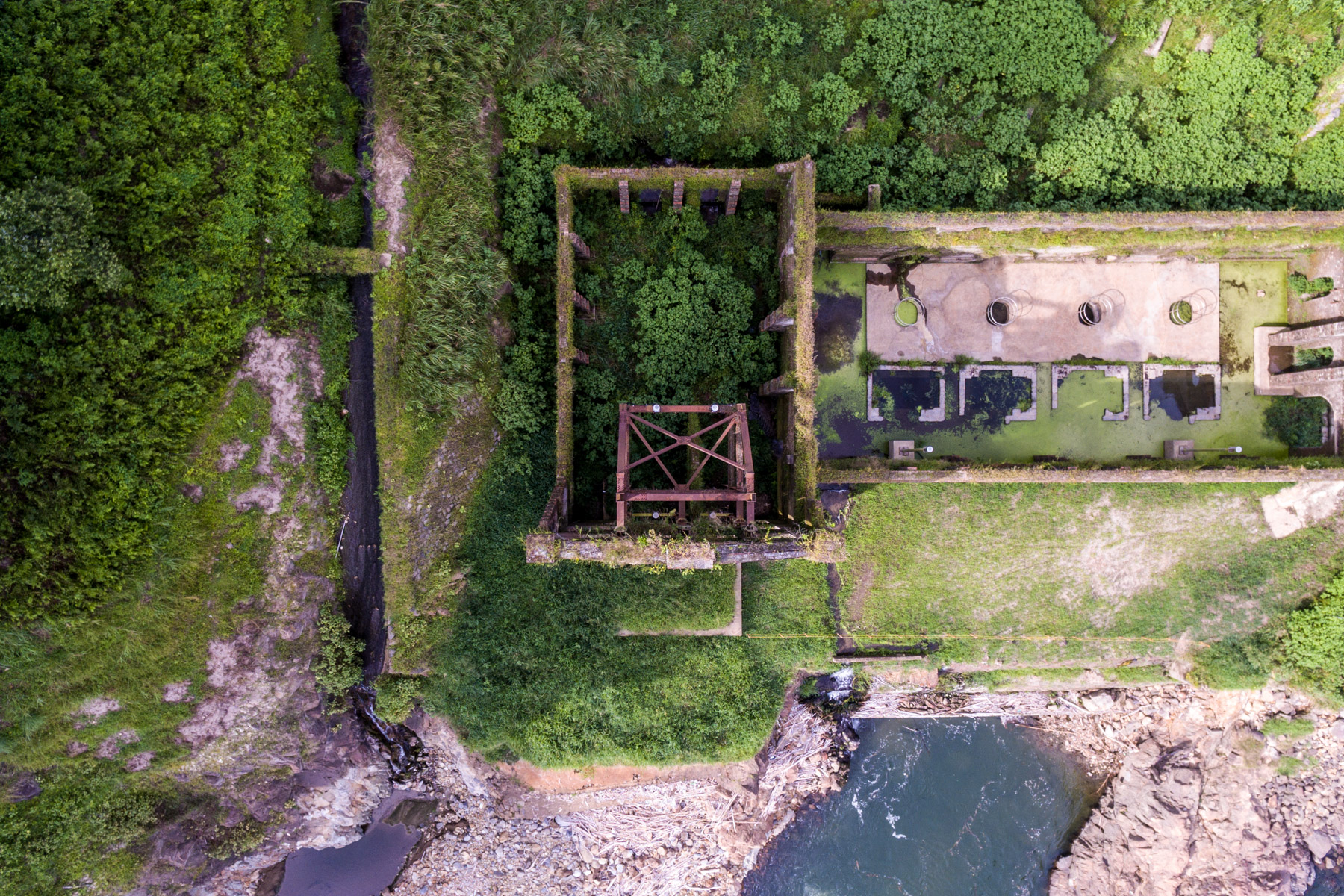 abandoned, factory, haikyo, japan, japanese, kagoshima, kyushu, power-plant, ruin, urban exploration, urbex
