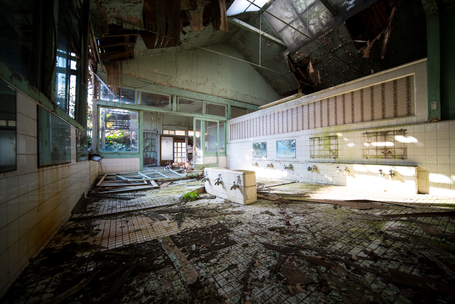 abandoned, chiba, haikyo, japan, japanese, kanto, ruin, sento, urban exploration, urbex