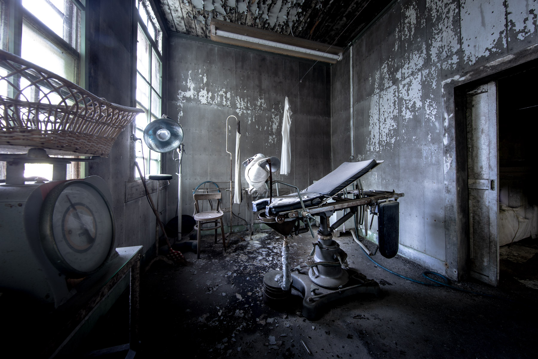 abandoned, haikyo, hospital, japan, japanese, kansai, mie, ruin, urban exploration, urbex