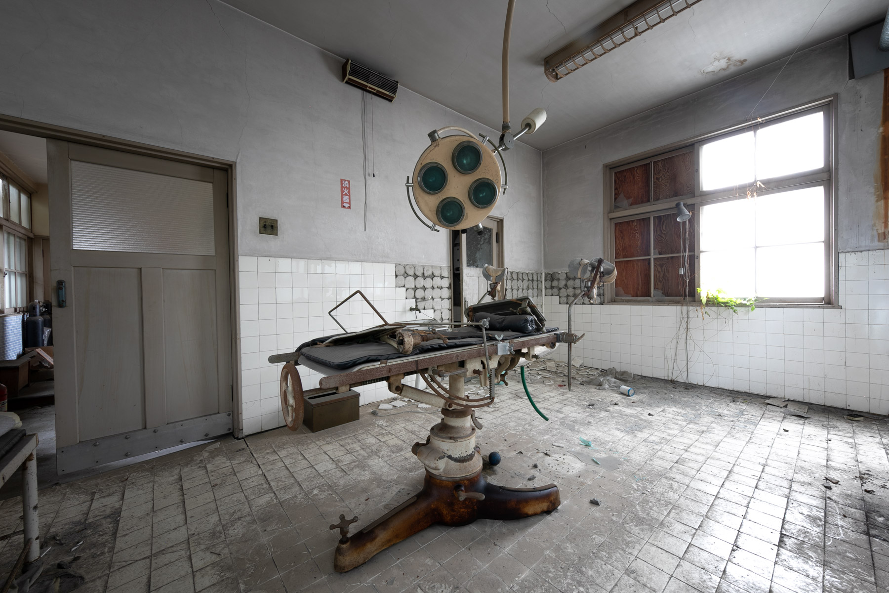 abandoned, haikyo, hospital, japan, japanese, kagawa, ruin, shikoku, urban exploration, urbex