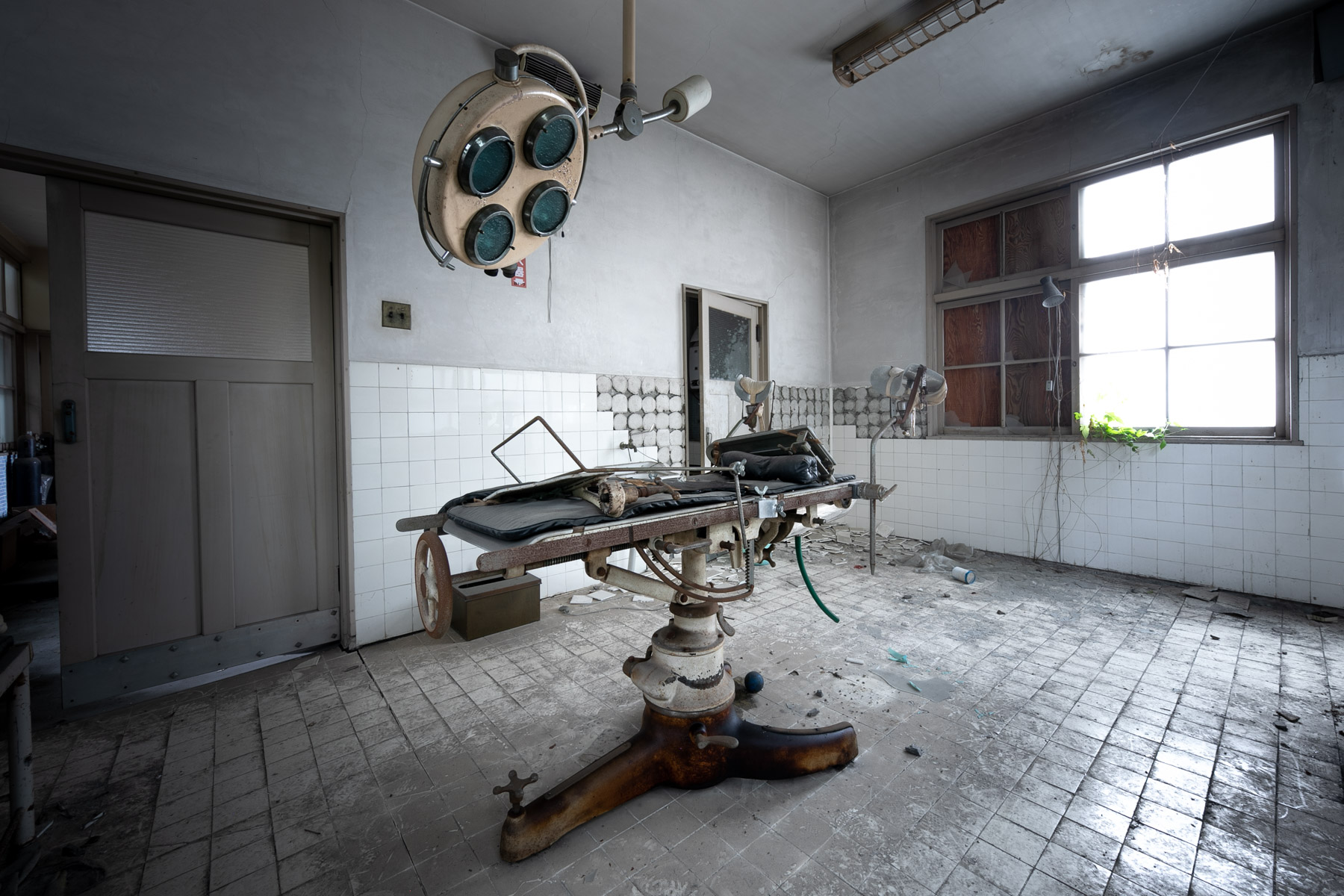 abandoned, haikyo, hospital, japan, japanese, kagawa, ruin, shikoku, urban exploration, urbex