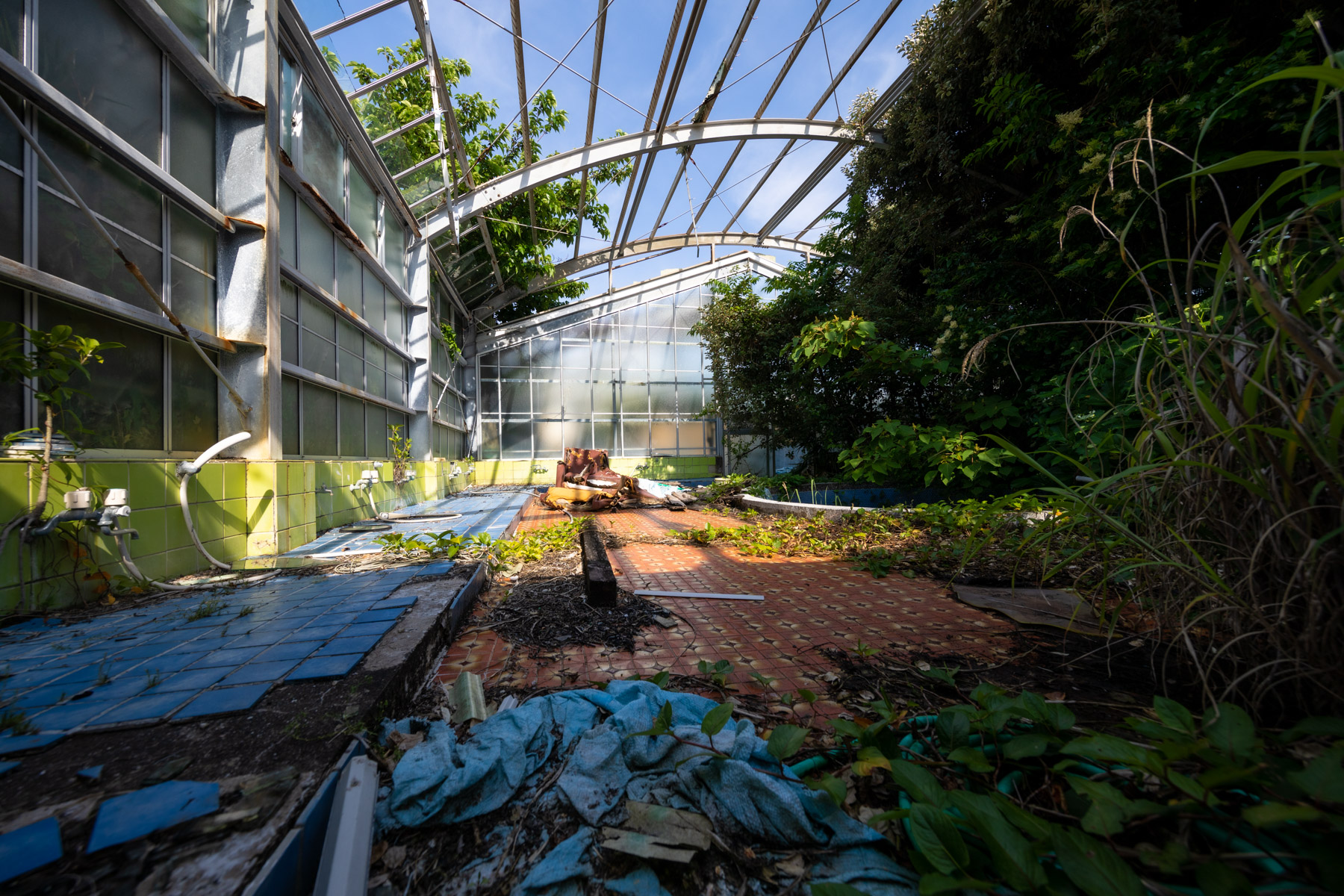 abandoned, hachijojima, haikyo, hotel, japan, japanese, kanto, ruin, tokyo, tokyo-islands, urban exploration, urbex