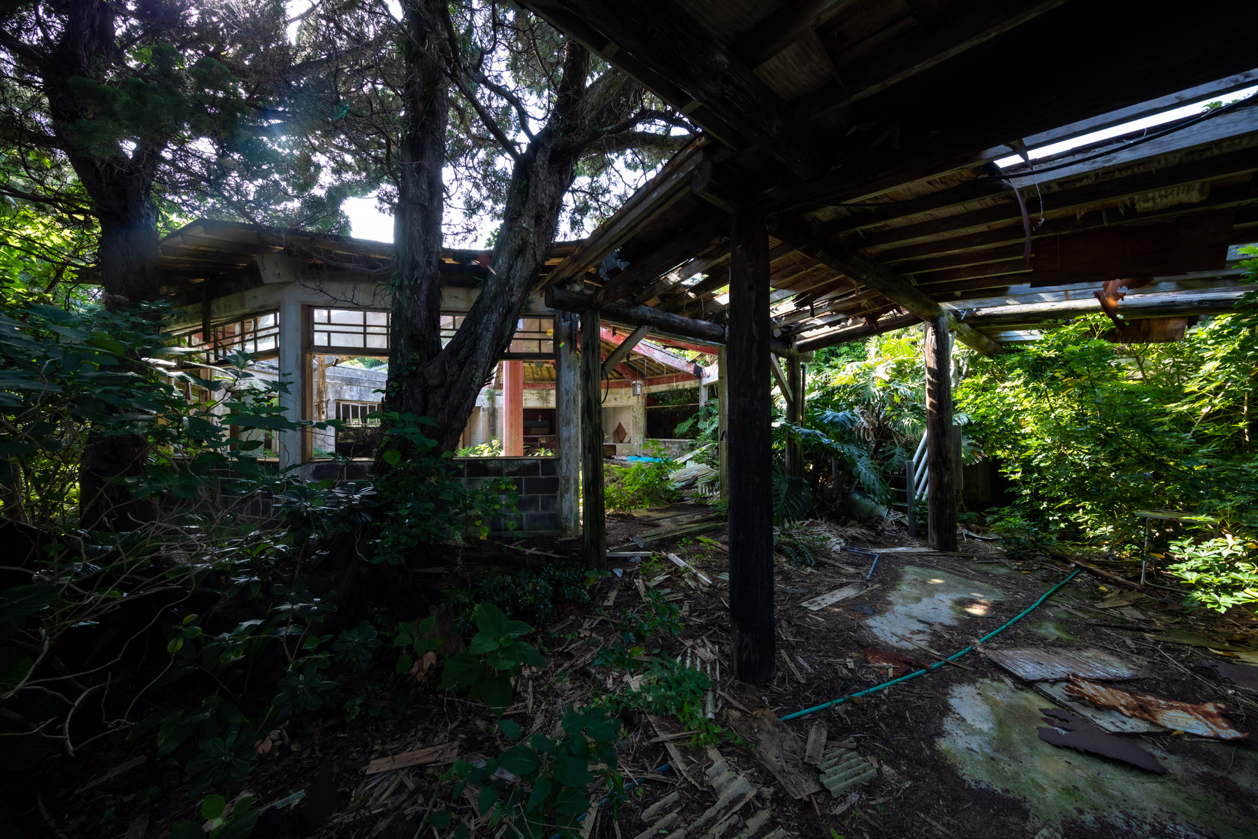 abandoned, hachijojima, haikyo, hotel, japan, japanese, kanto, ruin, tokyo, tokyo-islands, urban exploration, urbex