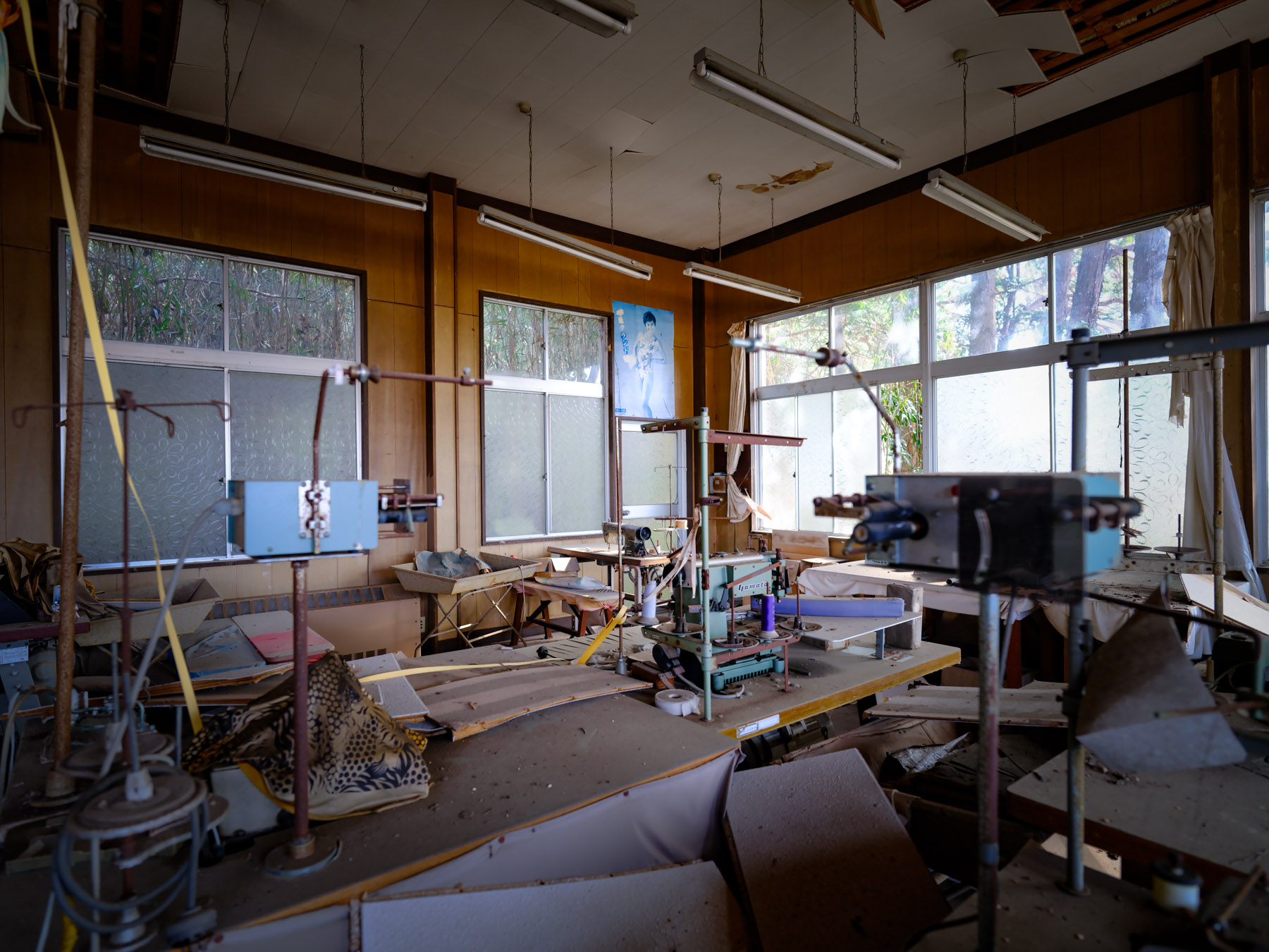 abandoned, factory, haikyo, ruin, urban exploration, urbex