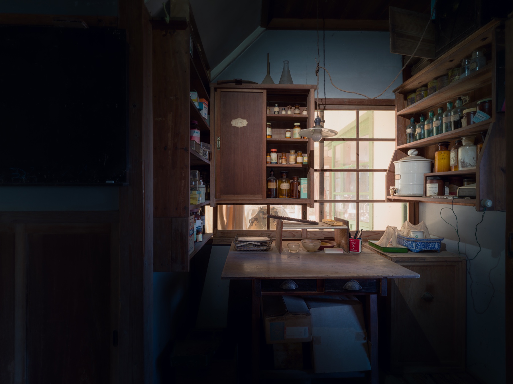 abandoned, clinic, haikyo, hospital, japan, japanese, ruin, urban exploration, urbex, wooden